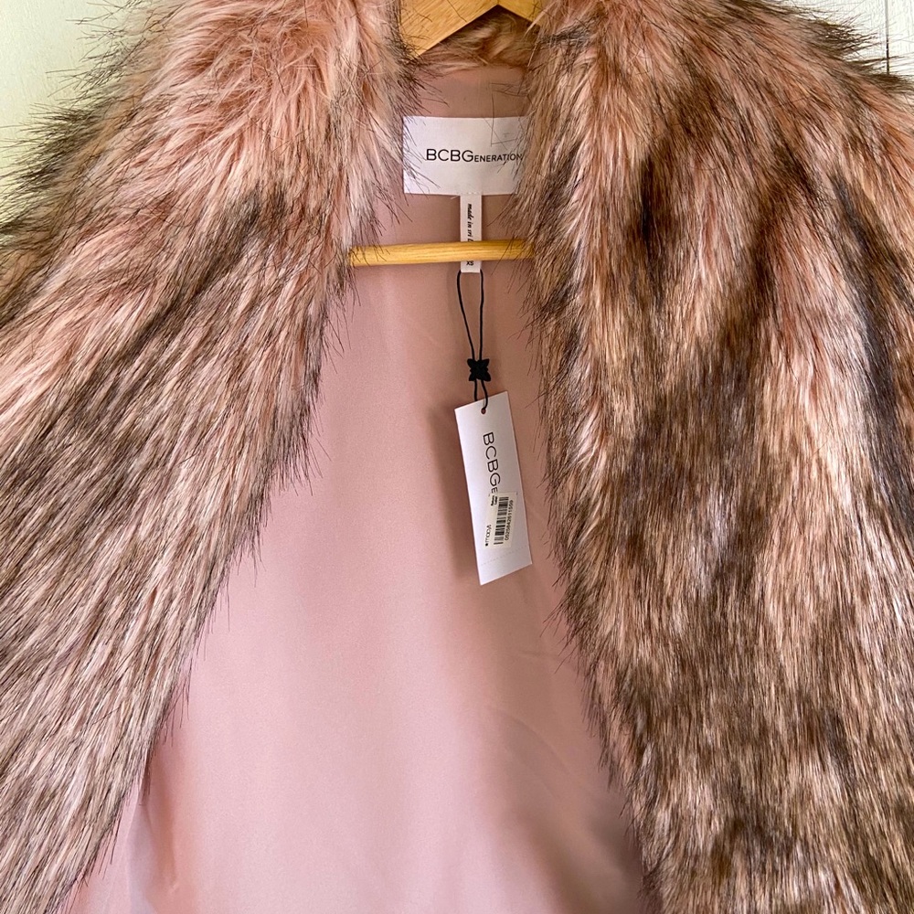 Fur vest